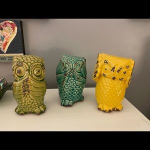 Set of 3 Ceramic-Hear no evil, speak no evil see no evil.   3.75 x 4.5 x 6.5”